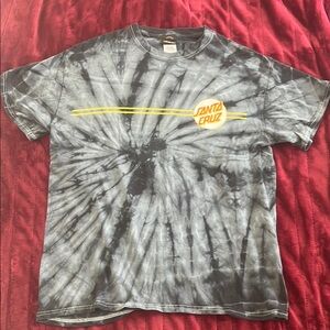 Santa Cruz Skateboards Gray and Yellow Short Sleeve Tee